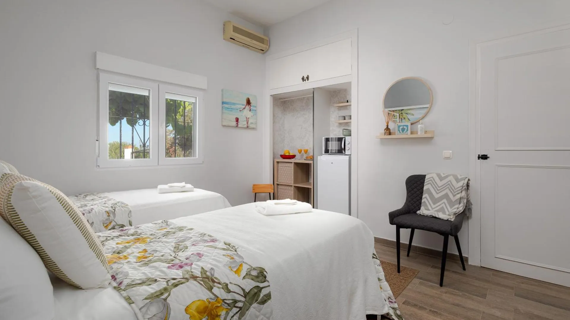Magnolia House Guest House Malaga Spain