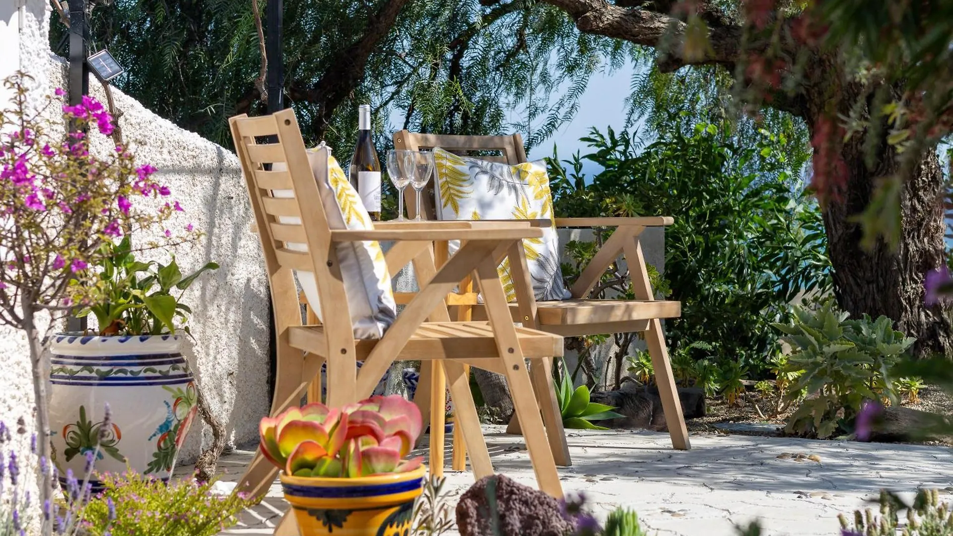 Magnolia House Guest House Malaga
