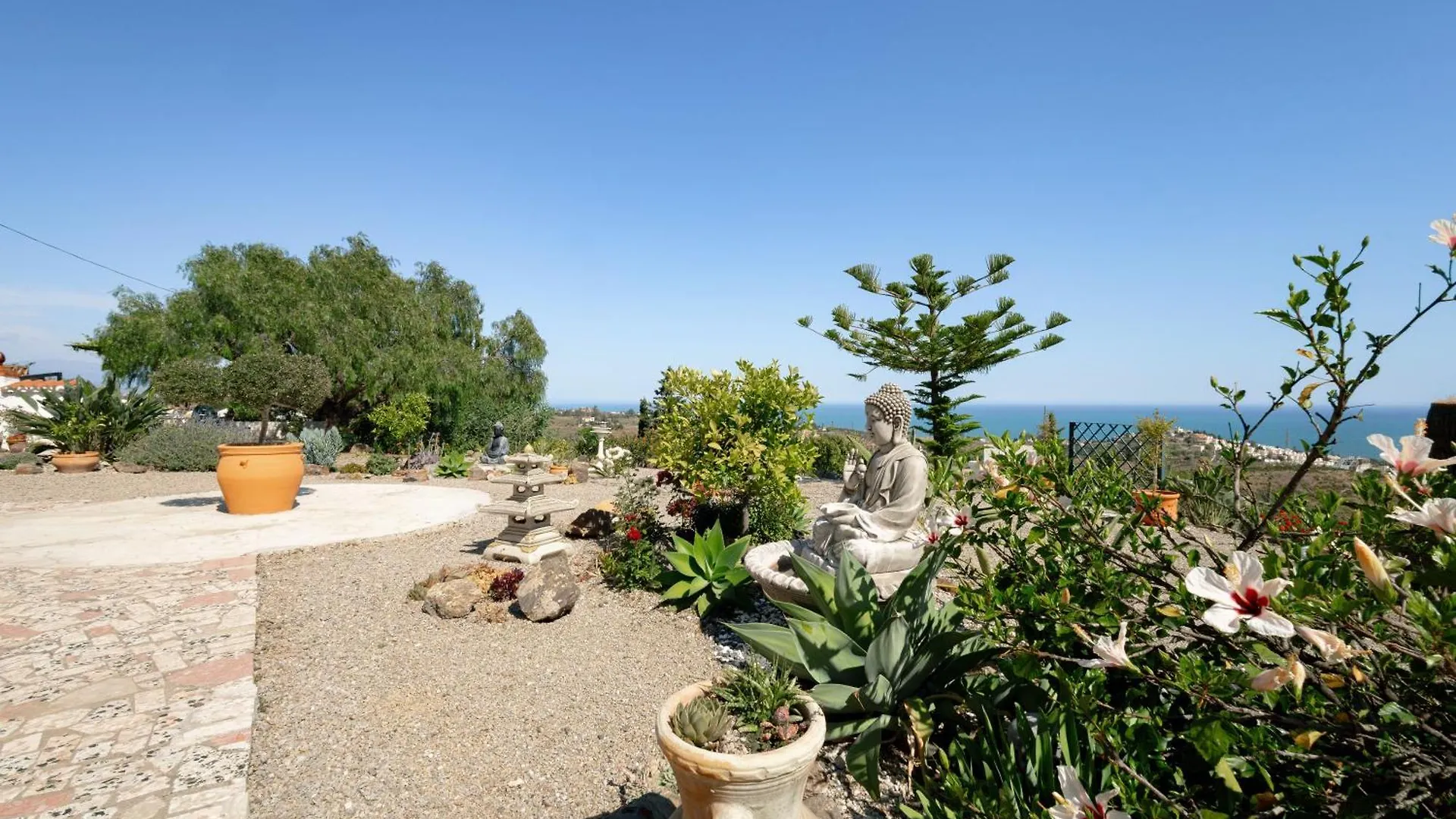 Country house Magnolia House Guest House Malaga
